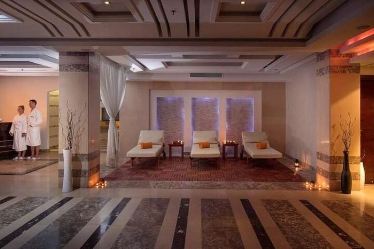 Cleopatra Hammam & Massage