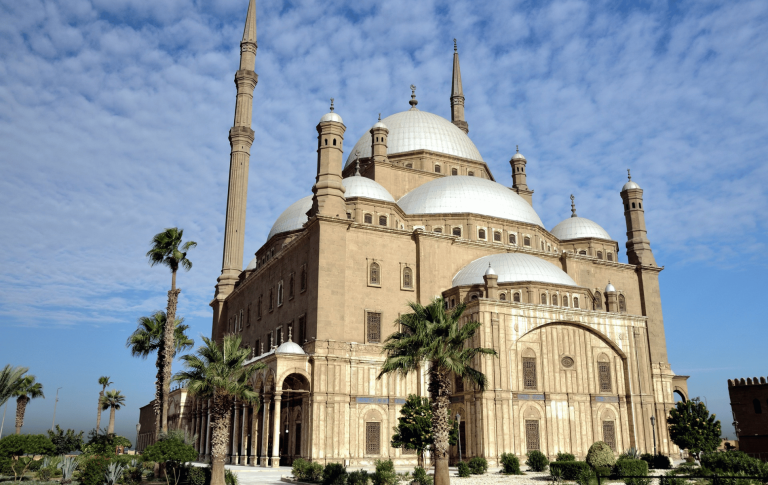Super Cairo by Bus