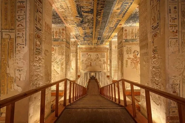 Luxor Standard Tour